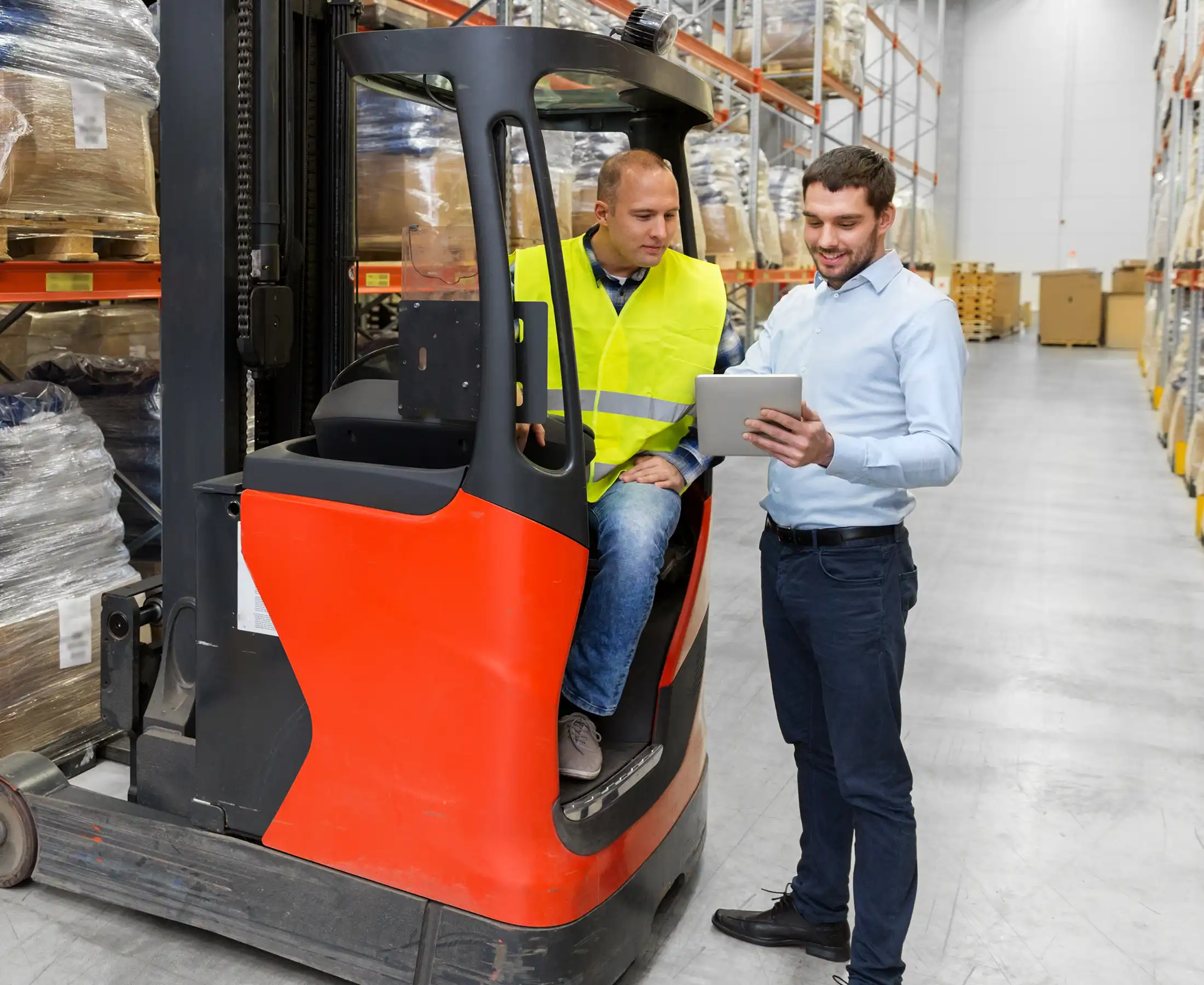 loader on forklift and team lead